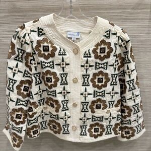 Cartonnier Cream Jacket with Floral Embroidery